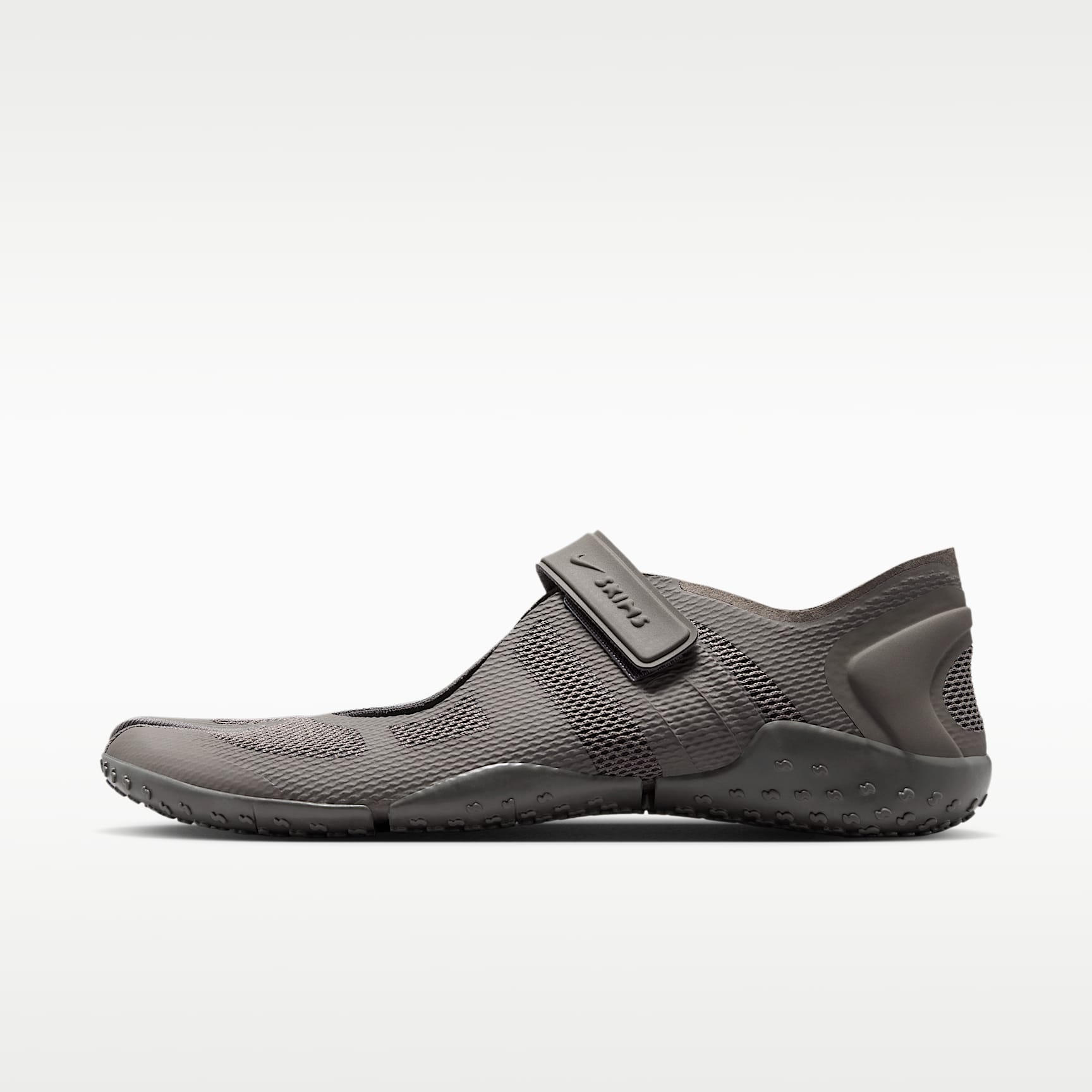 NIKE x SKIMS RIFT MESHスニーカー NikeSKIMS Rift Mesh Women's Shoes. Nike.com